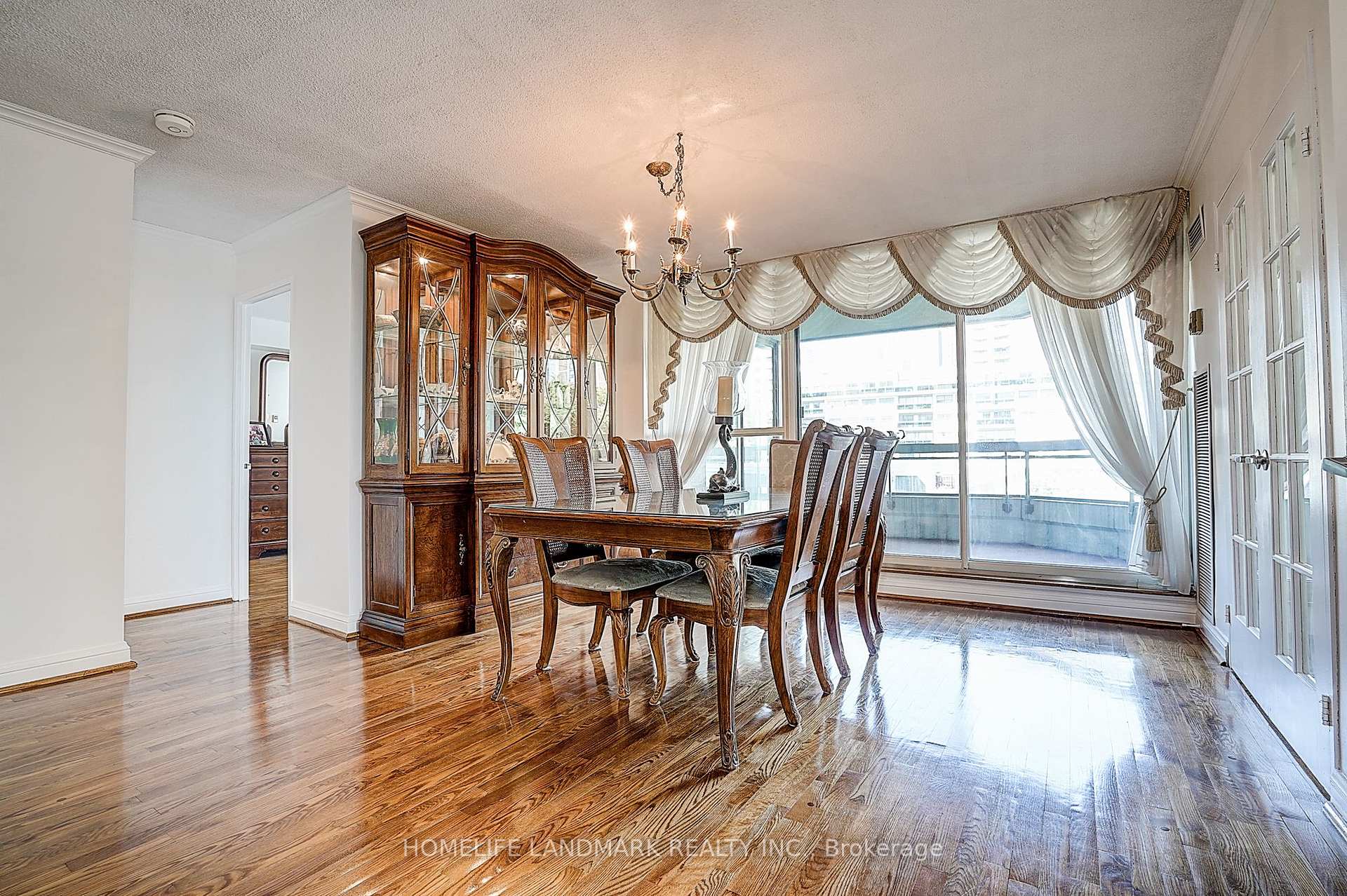 Photo 12 of Unit 503, 130 Carlton Street, Toronto, Cabbagetown-South St. James Town — HOMEH