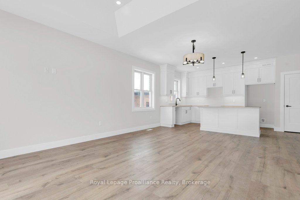 Photo 21 of 10 Dunmor Street, Stirling-Rawdon, Stirling Ward — HOMEH