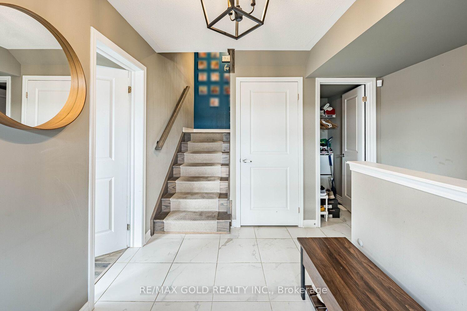 Photo 4 of 507 Remembrance Road, Brampton, Northwest Brampton — HOMEH