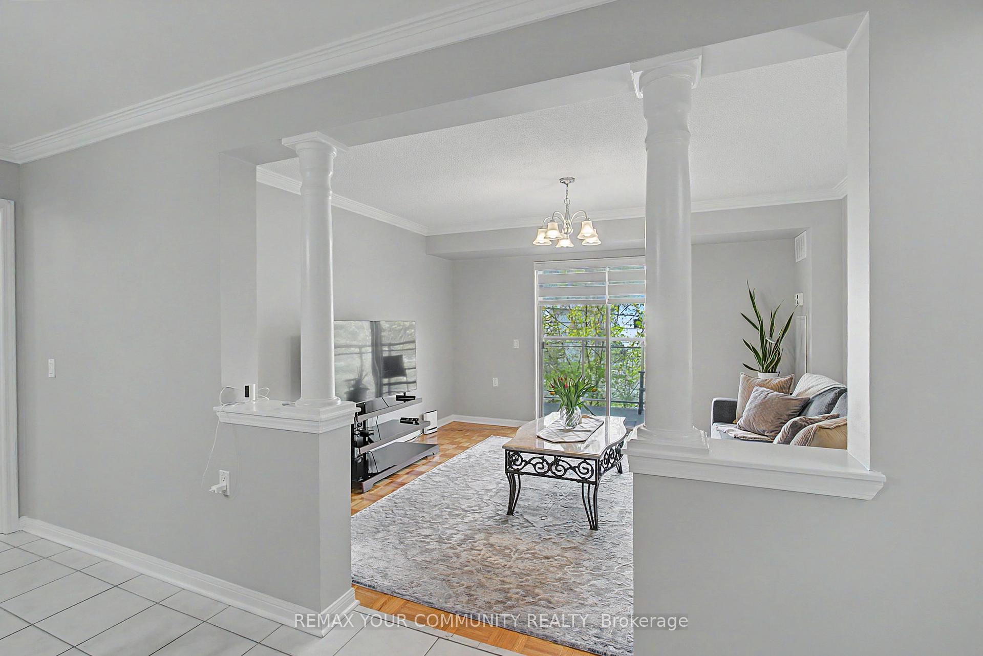 Photo 10 of Unit 312, 2506 Rutherford Road, Vaughan, Maple — HOMEH