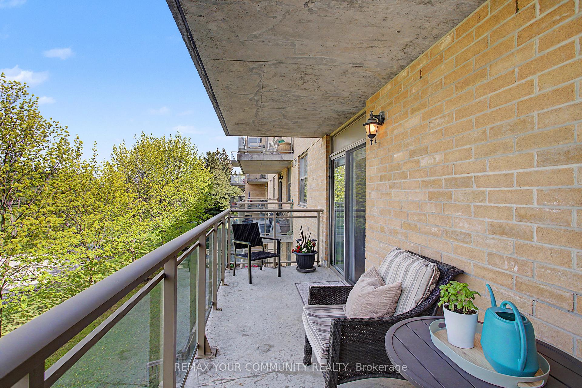Photo 22 of Unit 312, 2506 Rutherford Road, Vaughan, Maple — HOMEH