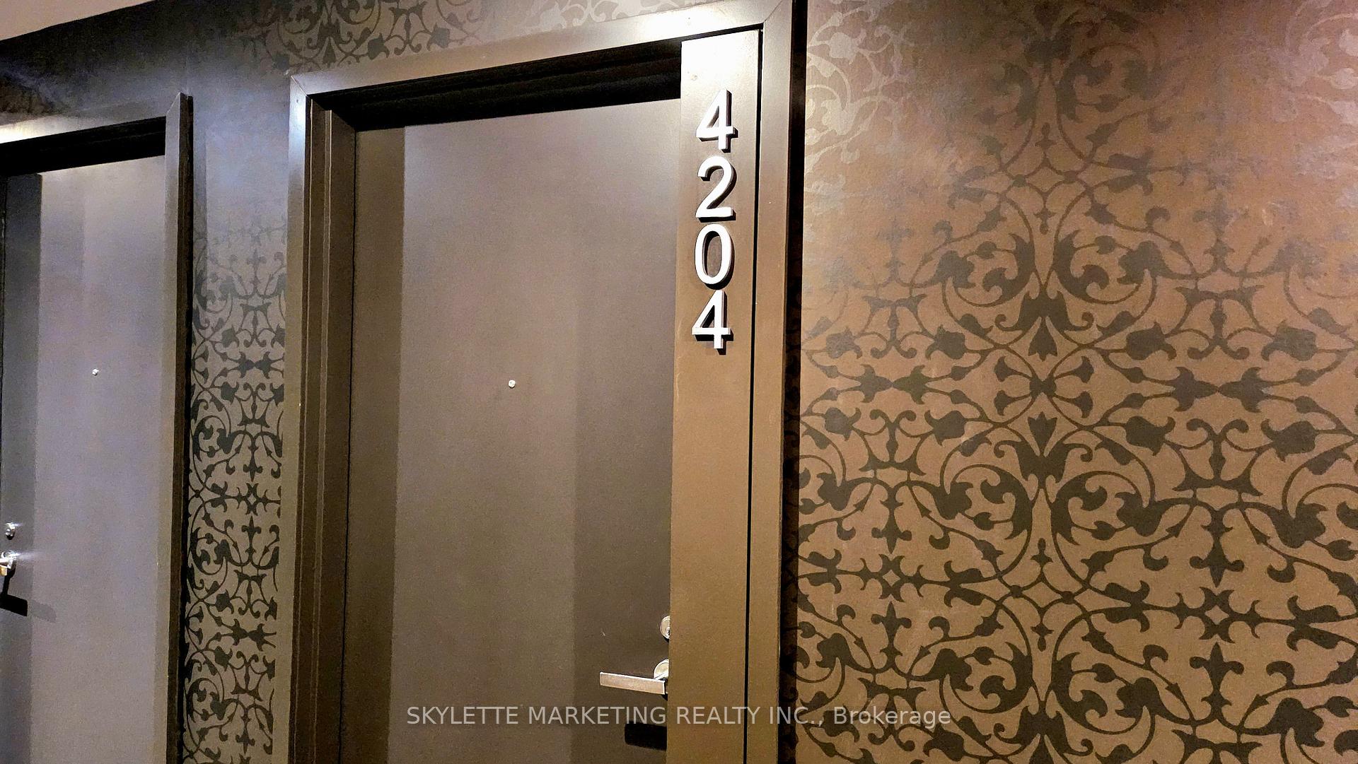 Photo 4 of Unit 4204, 197 Yonge Street, Toronto, Church-Yonge Corridor — HOMEH