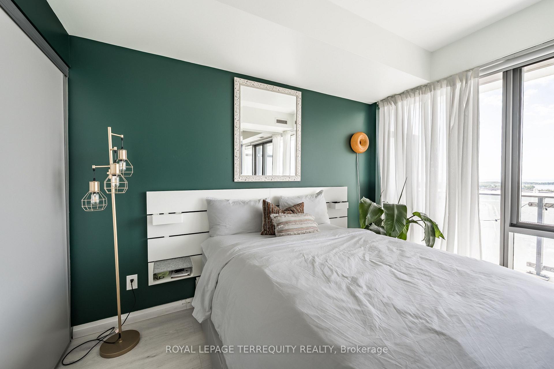 Photo 11 of Unit 2107, 70 Distillery Lane, Toronto, Waterfront Communities — HOMEH