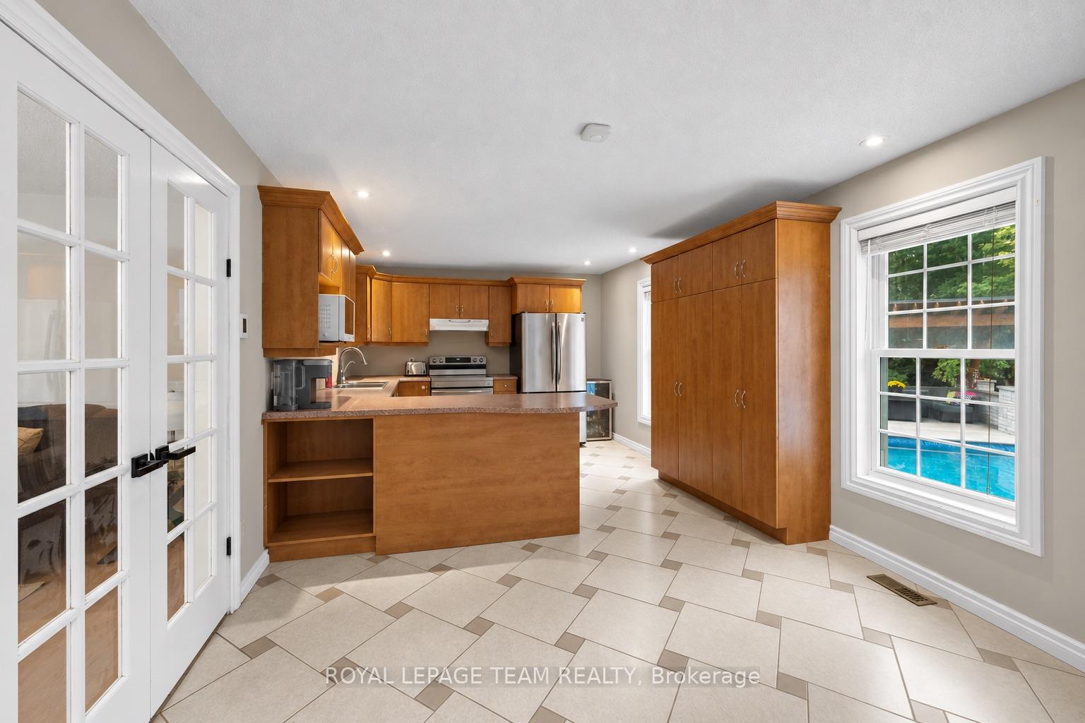 Photo 37 of 3378 Bramble Lane, Ottawa, Osgoode — HOMEH