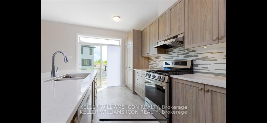 Photo 8 of 436 Appalachian Circle, Ottawa, Barrhaven - Half Moon Bay — HOMEH