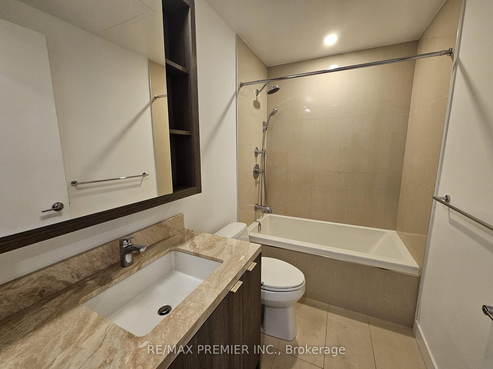 Photo 12 of Unit 4115, 115 Blue Jays Way, Toronto, Waterfront Communities — HOMEH