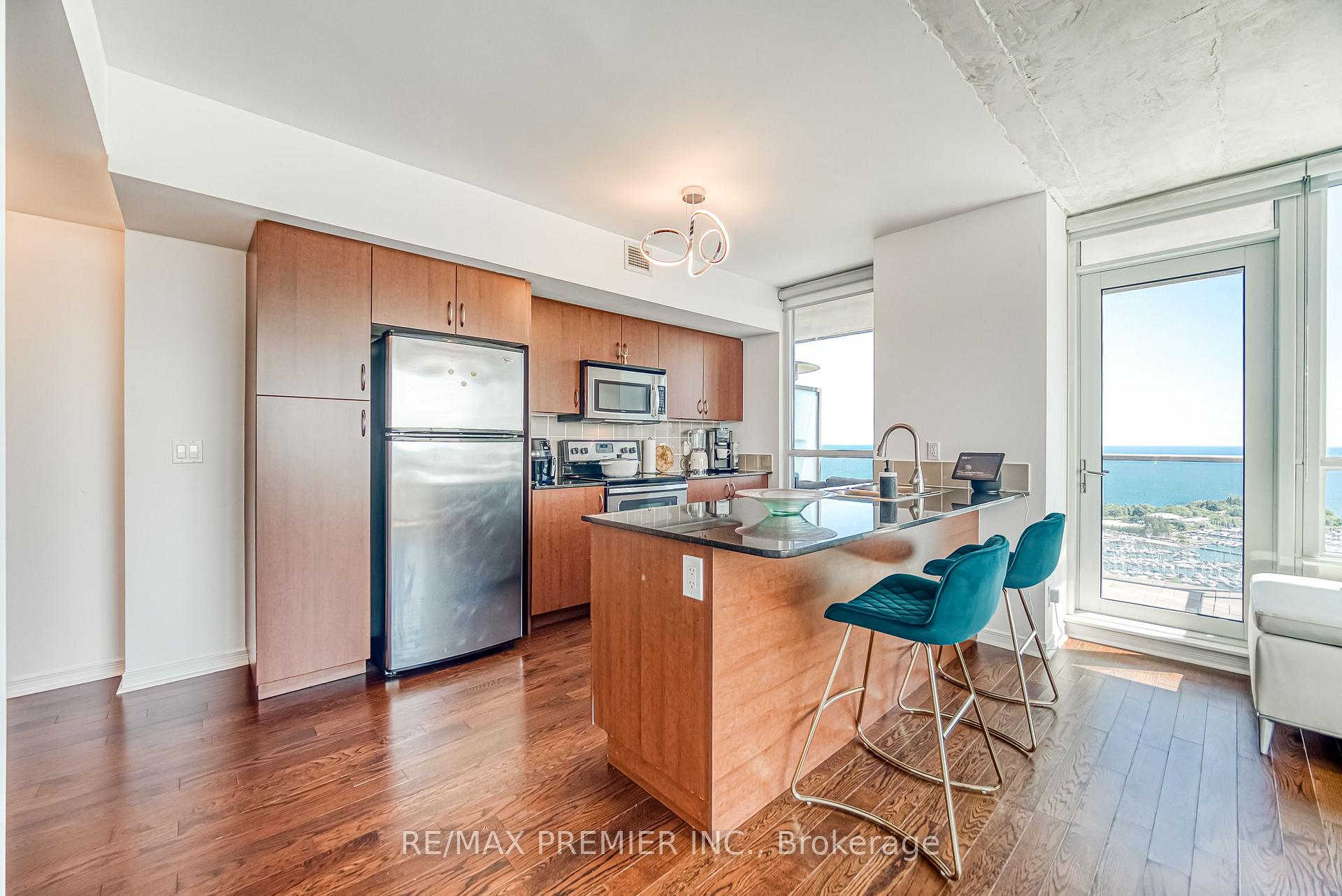 Photo 10 of Unit 2902, 2230 Lakeshore Boulevard, Etobicoke, Mimico — HOMEH