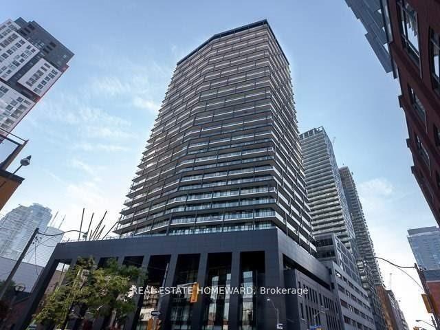 Front of Unit 1901, 125 Peter Street
