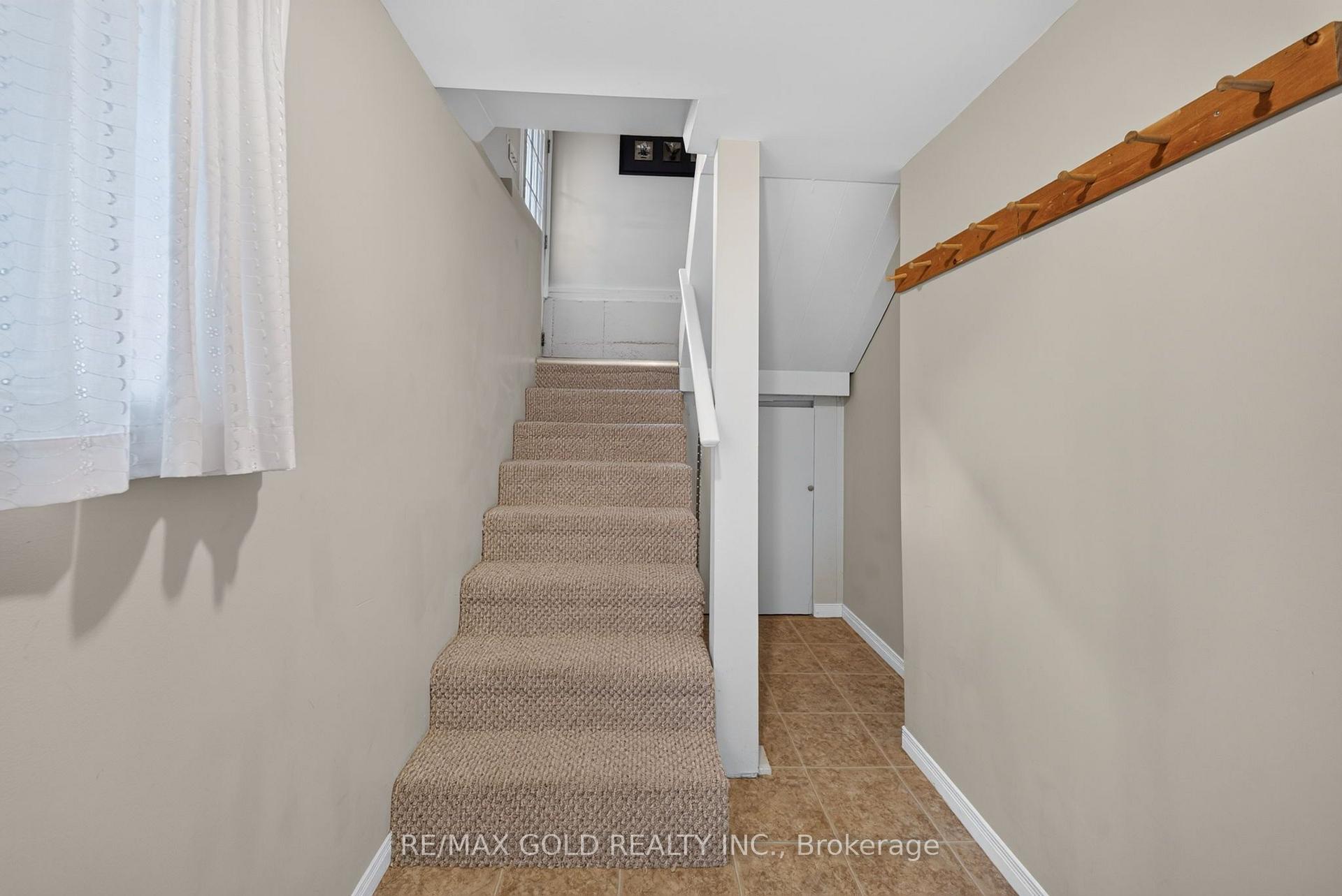 Photo 24 of 29 Treleaven Drive, Brampton, Brampton South — HOMEH