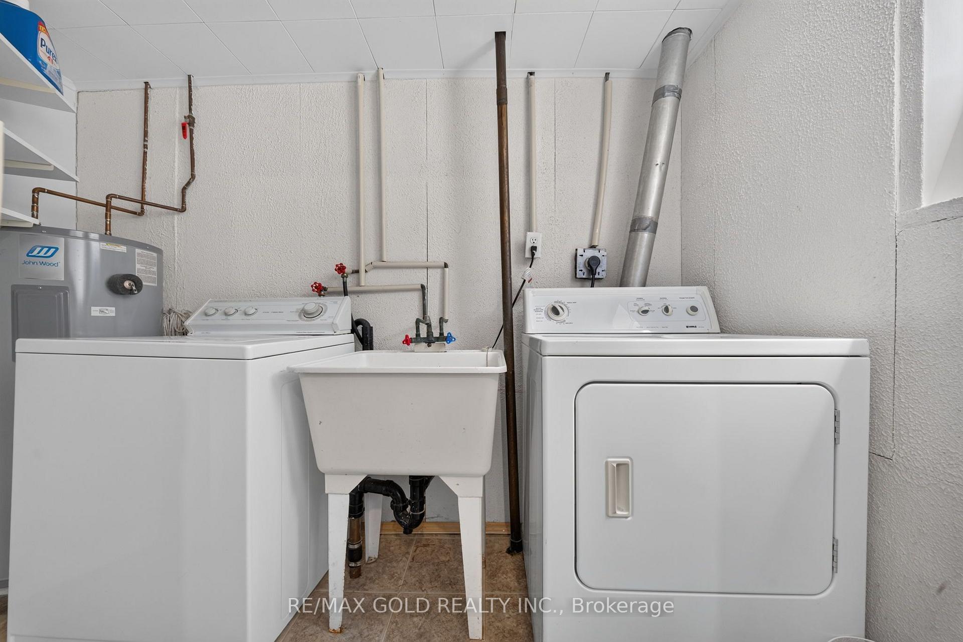 Photo 25 of 29 Treleaven Drive, Brampton, Brampton South — HOMEH