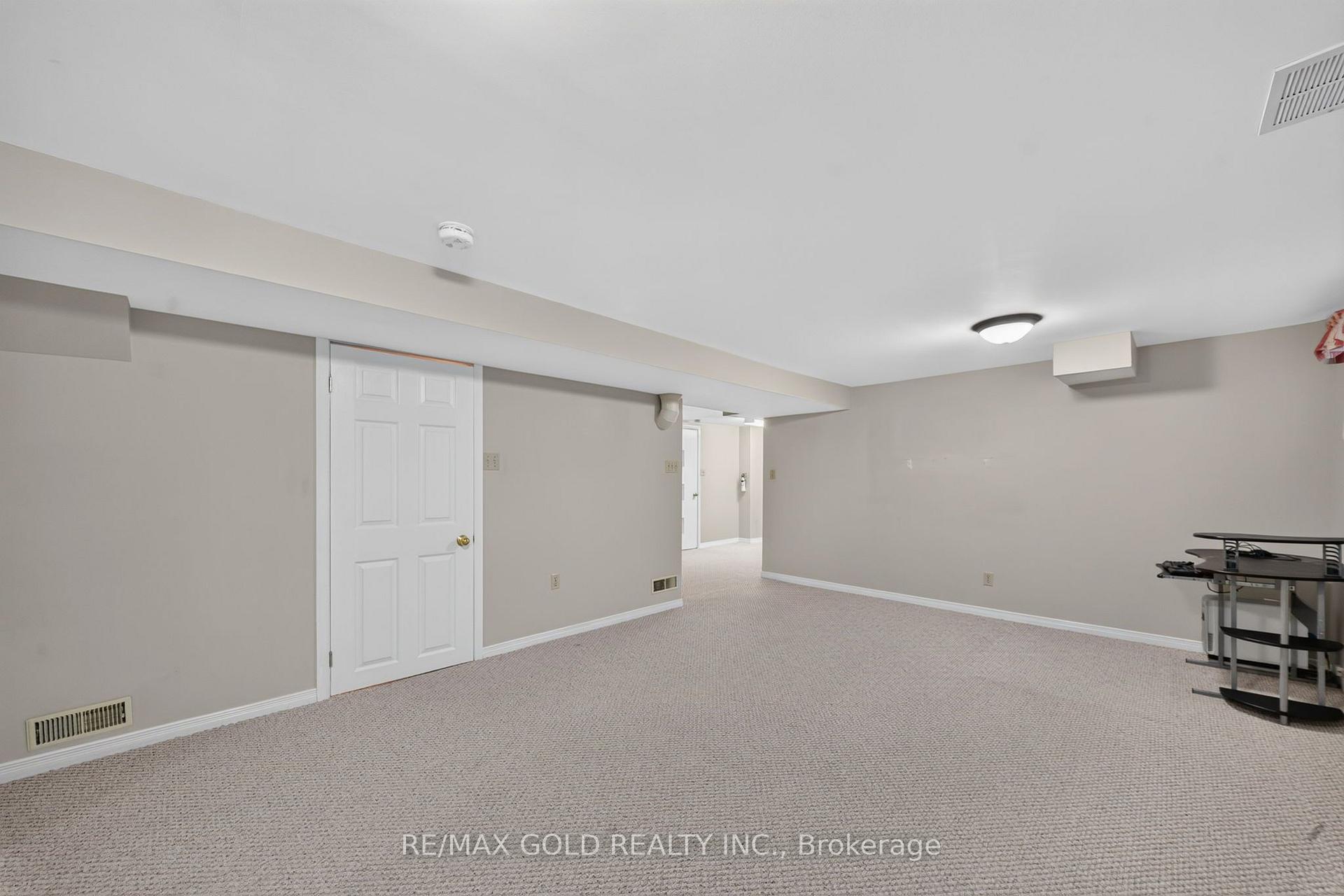 Photo 35 of 29 Treleaven Drive, Brampton, Brampton South — HOMEH