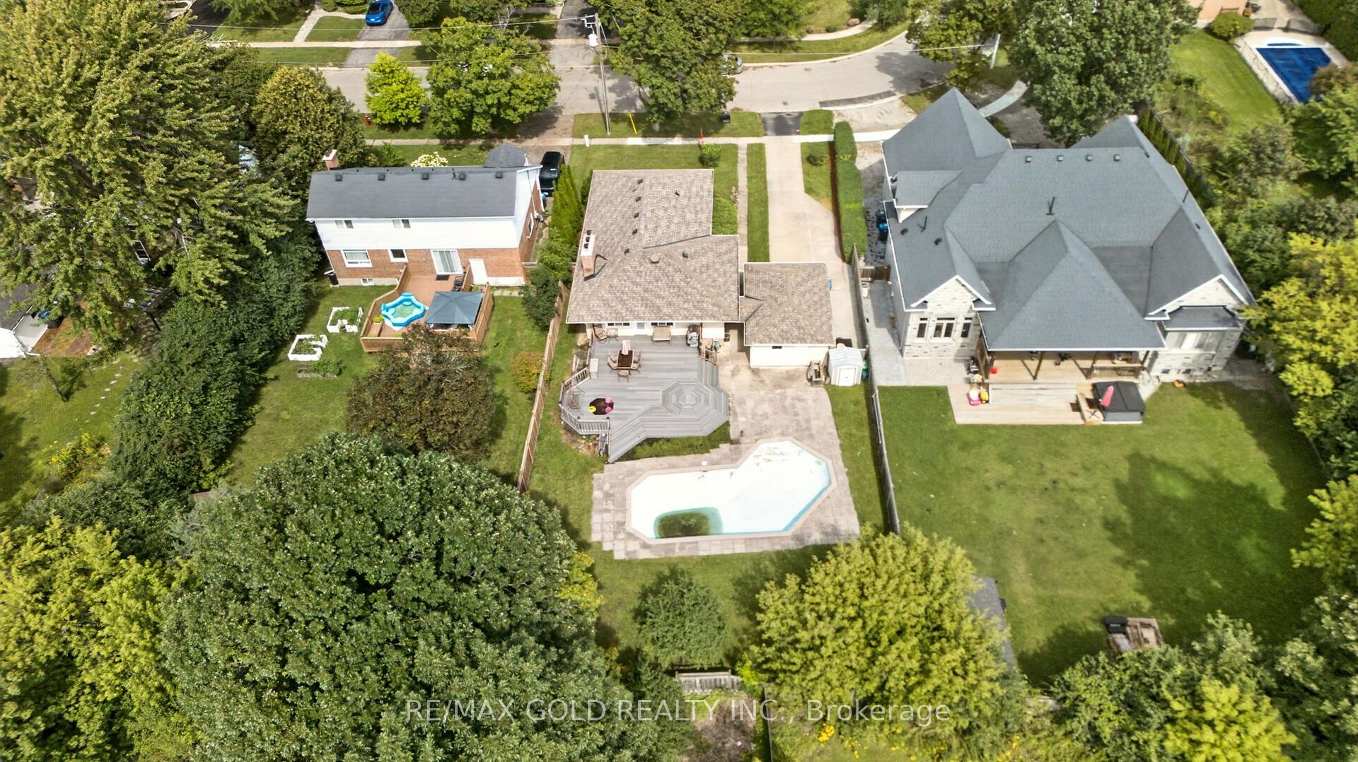 Photo 44 of 29 Treleaven Drive, Brampton, Brampton South — HOMEH