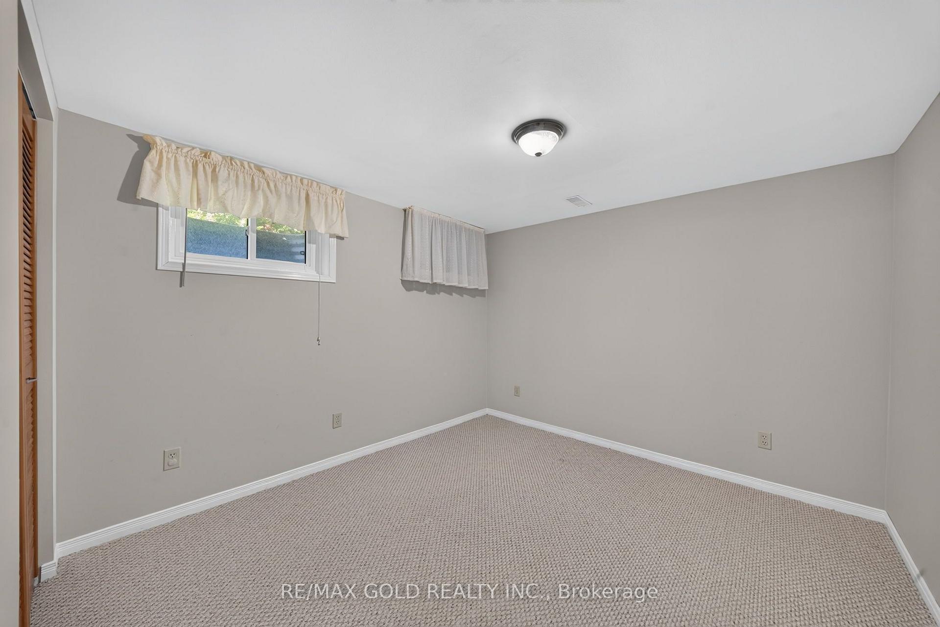 Photo 48 of 29 Treleaven Drive, Brampton, Brampton South — HOMEH