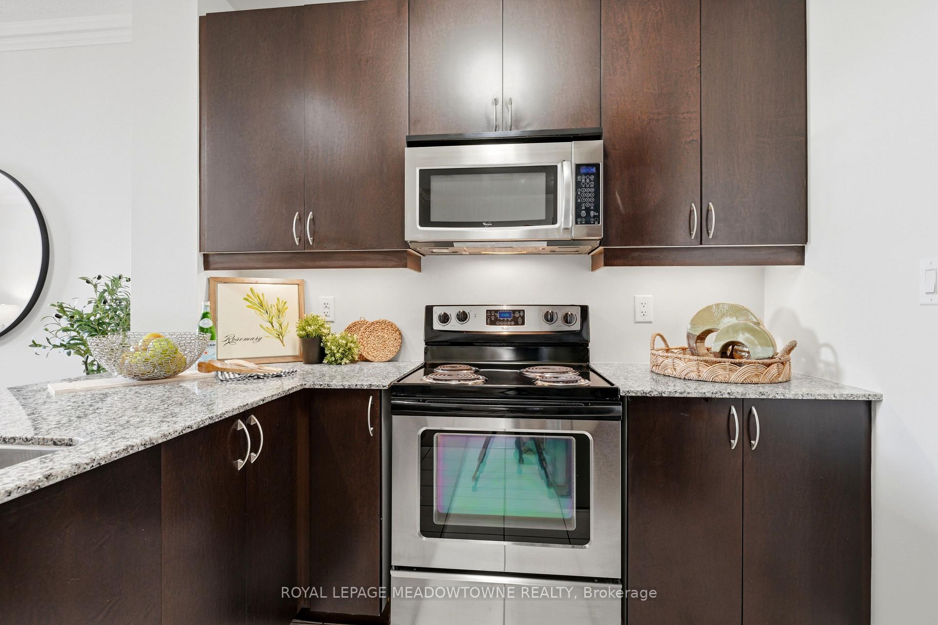 Photo 10 of Unit 313, 383 Main Street E, Milton, Old Milton — HOMEH