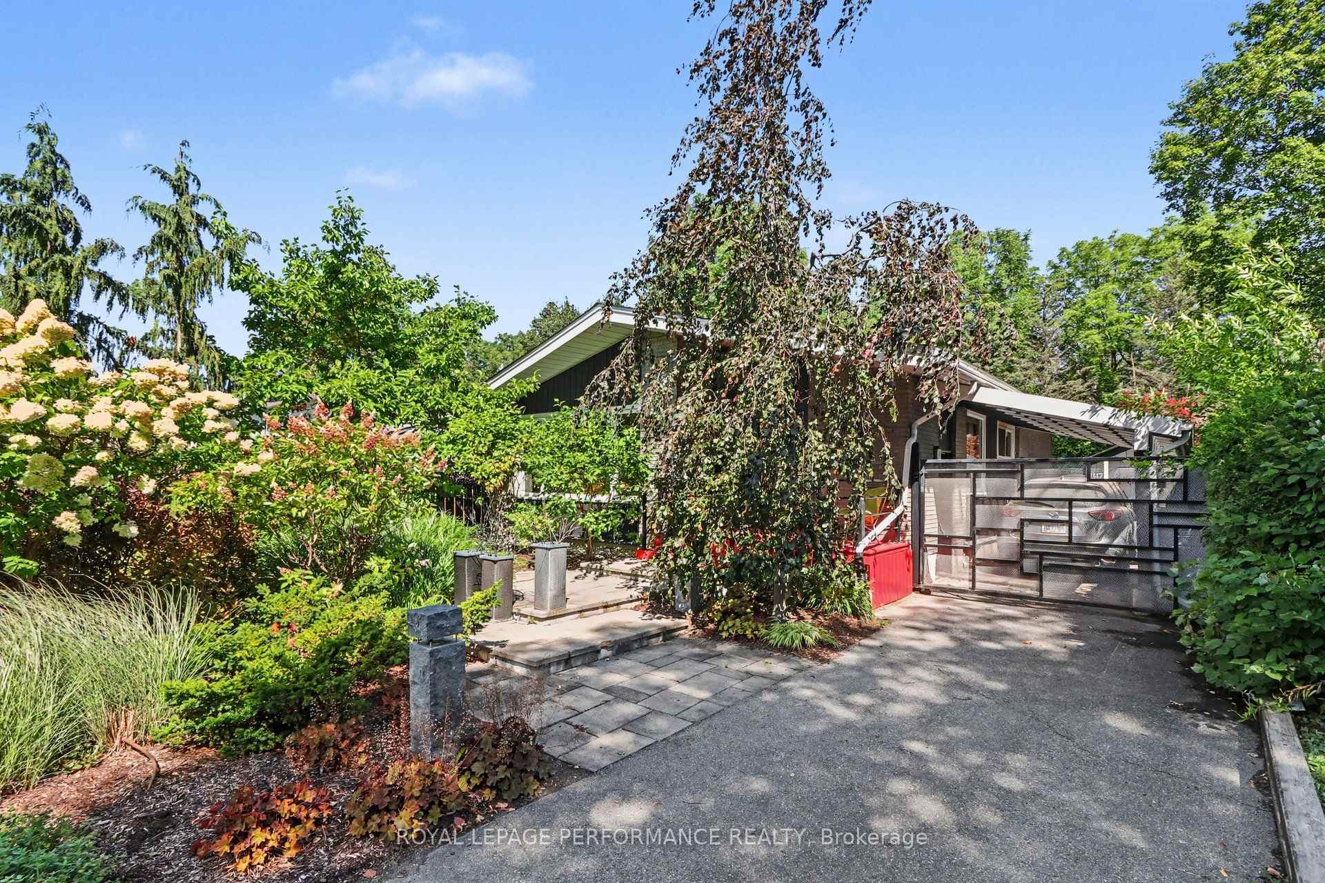 Photo 1 of 1147 Parkway Drive, Ottawa, Parkway Park — HOMEH