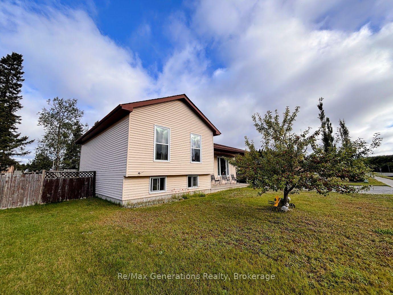 Photo 1 of 72 Hemlo Drive, Marathon — HOMEH