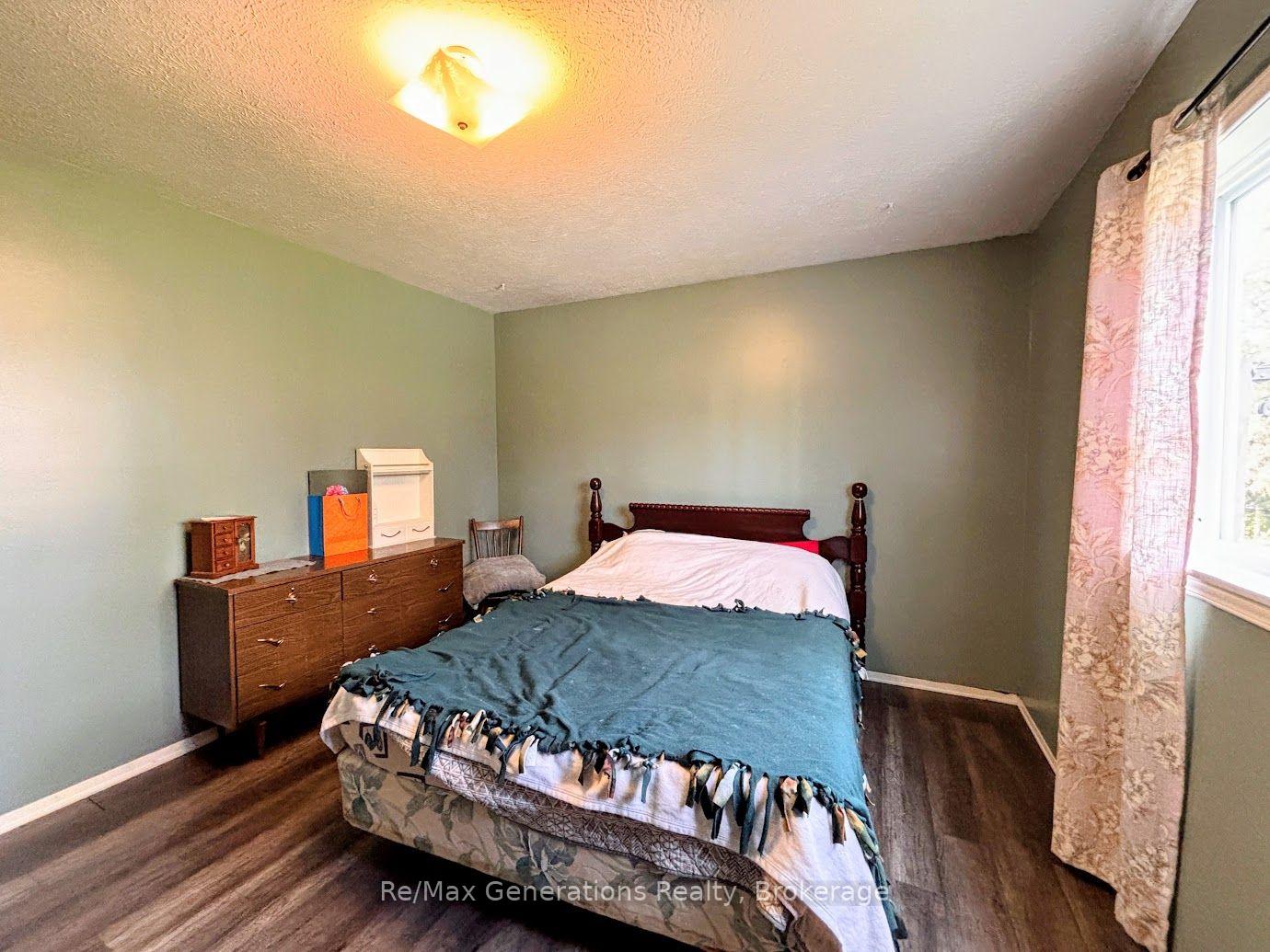 Photo 12 of 72 Hemlo Drive, Marathon — HOMEH