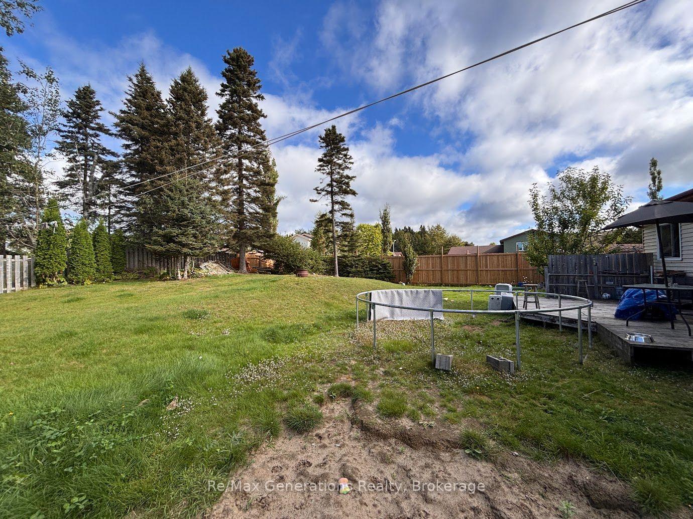Photo 27 of 72 Hemlo Drive, Marathon — HOMEH