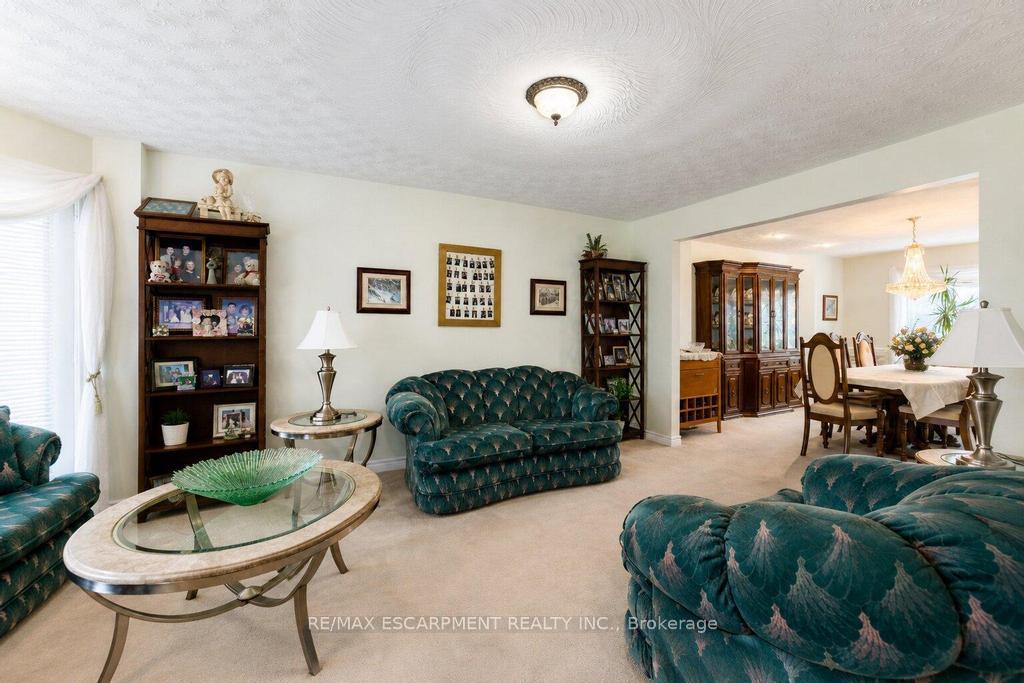 Photo 7 of 33 Maryvale Avenue, Hamilton, Dundas — HOMEH