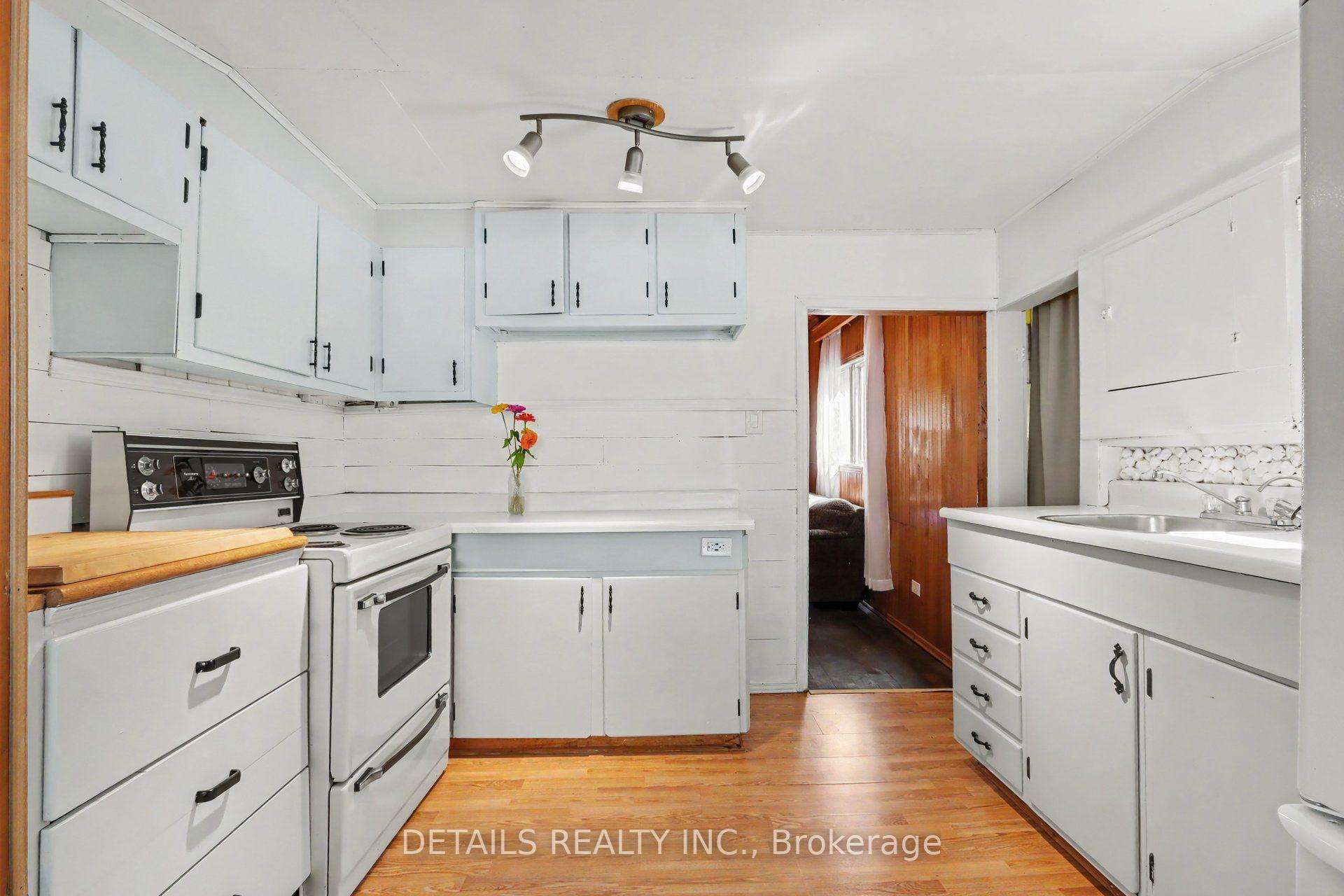 Photo 8 of 177 Birch Avenue, Beckwith, Beckwith Twp — HOMEH