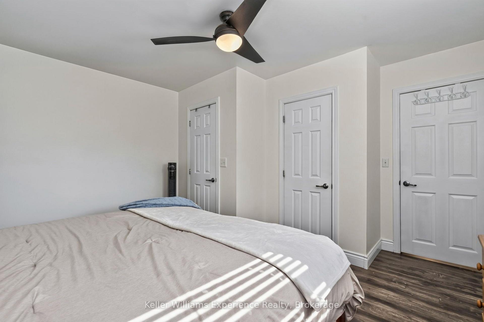Photo 23 of 128 Ninth Street, Midland — HOMEH
