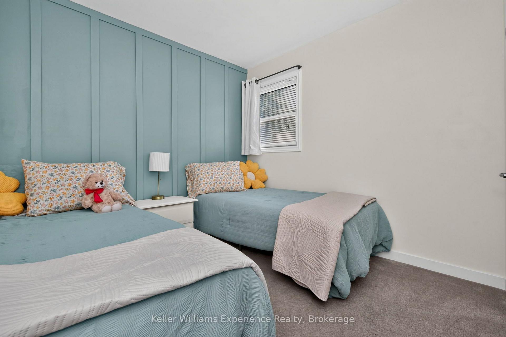Photo 26 of 128 Ninth Street, Midland — HOMEH