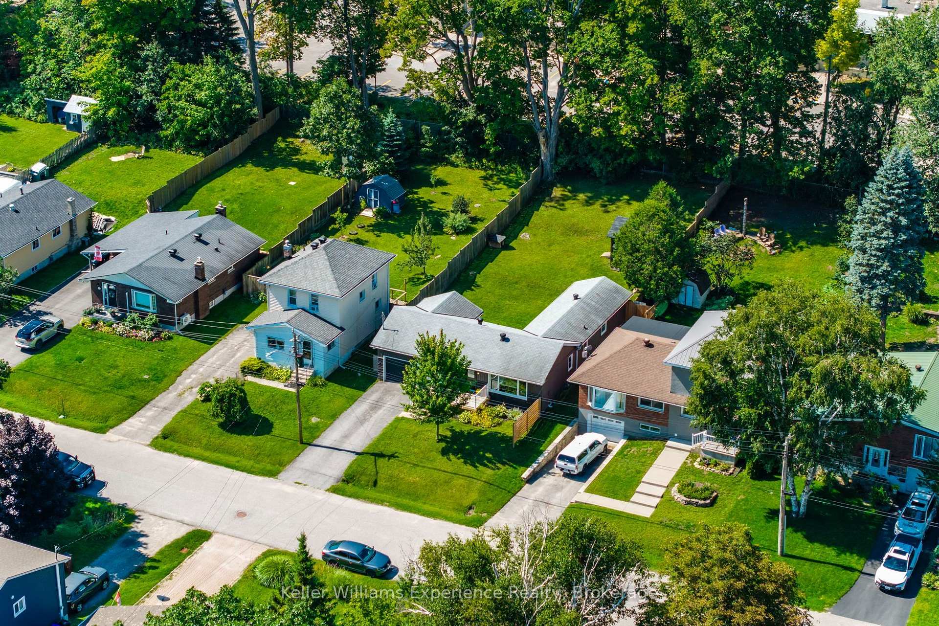 Photo 38 of 128 Ninth Street, Midland — HOMEH