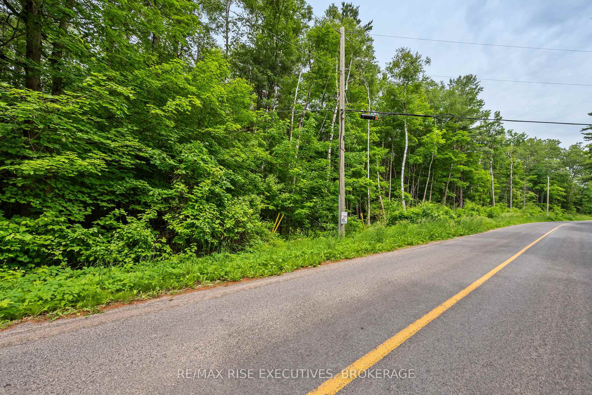 Photo 20 of 2120 Charlie Green Road, Frontenac, Frontenac South — HOMEH