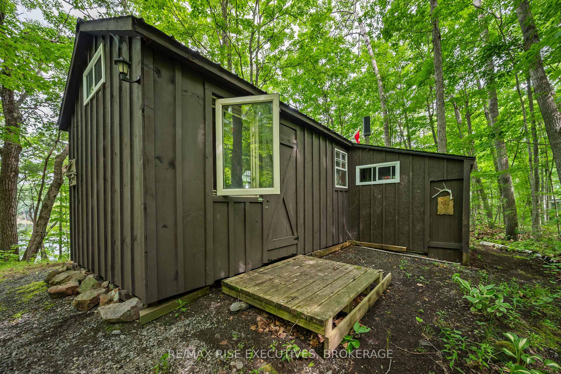 Photo 25 of 2120 Charlie Green Road, Frontenac, Frontenac South — HOMEH