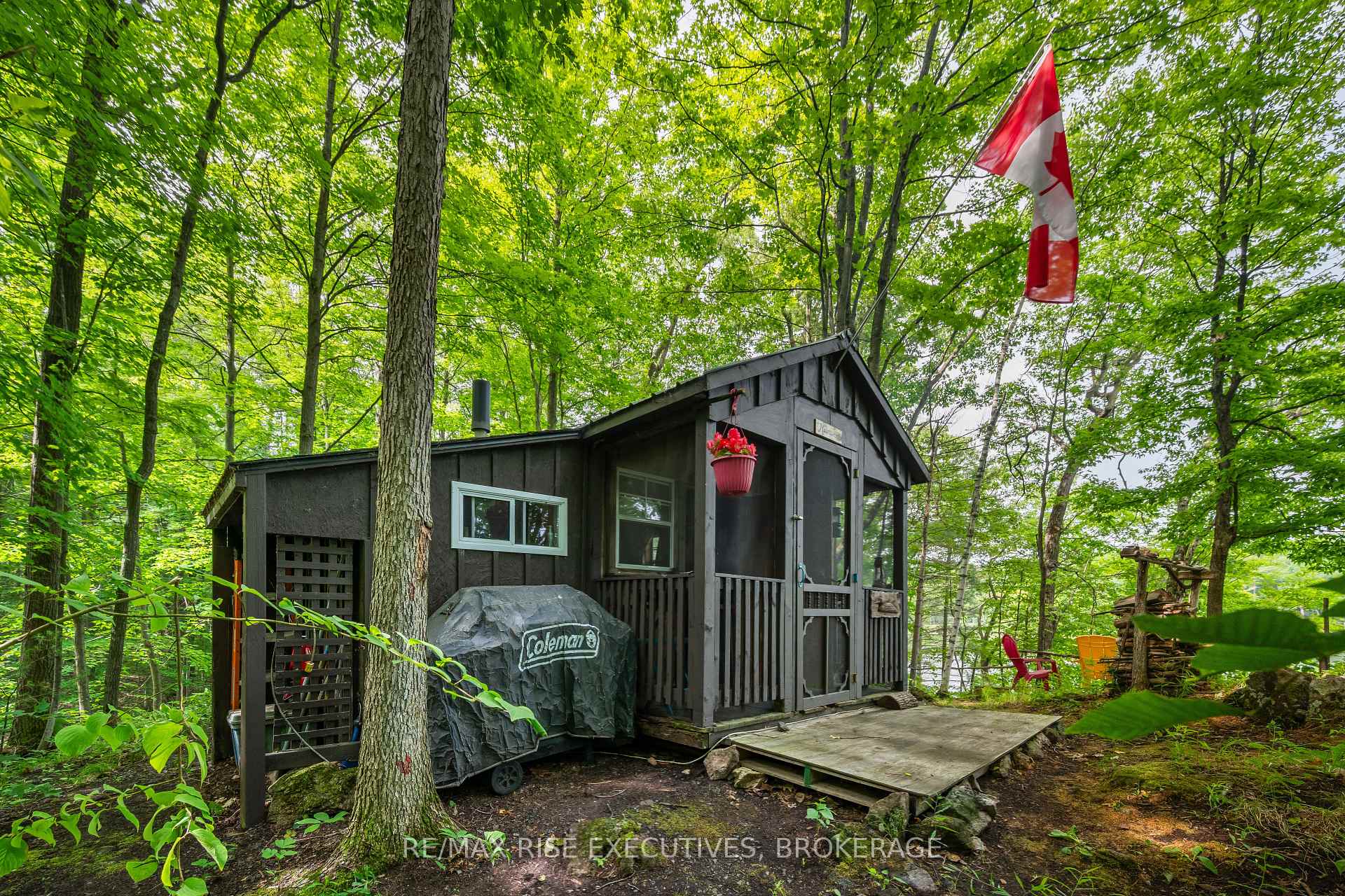 Photo 26 of 2120 Charlie Green Road, Frontenac, Frontenac South — HOMEH