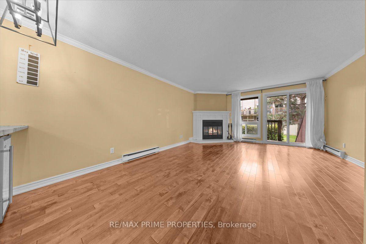 Photo 9 of Unit A, 6702 Jeanne Darc Boulevard, Ottawa, Convent Glen North — HOMEH