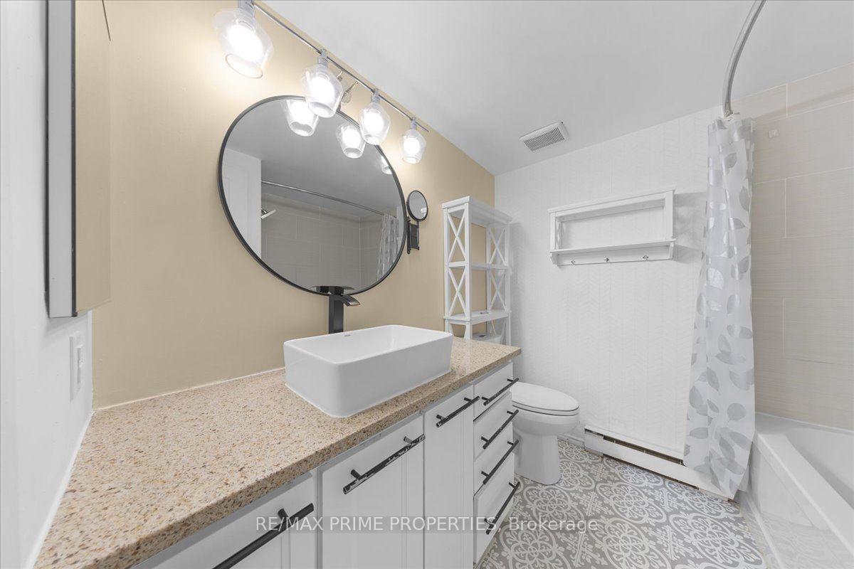 Photo 18 of Unit A, 6702 Jeanne Darc Boulevard, Ottawa, Convent Glen North — HOMEH