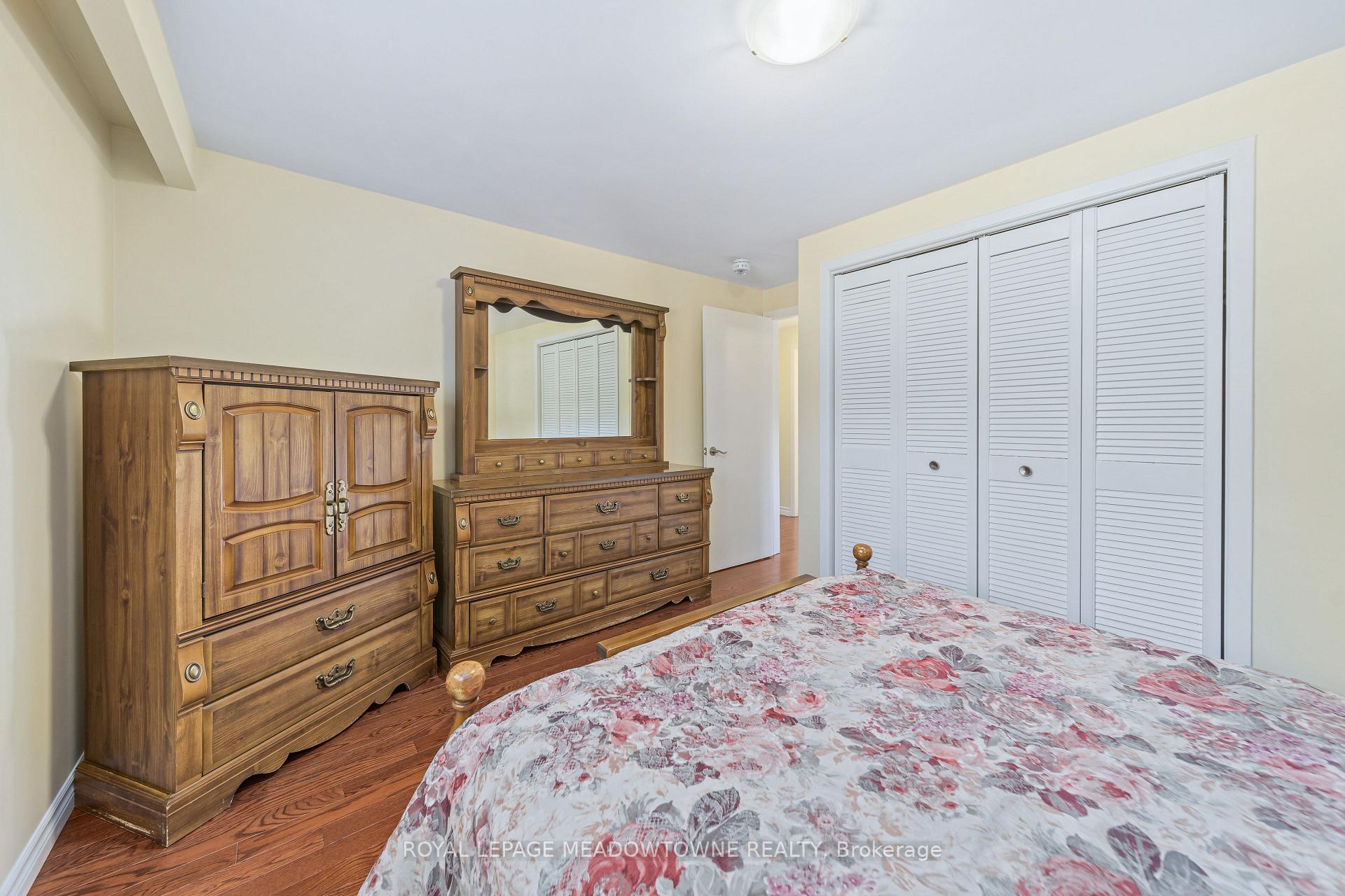 Photo 28 of 57 Dawson Crescent, Halton Hills, Georgetown — HOMEH