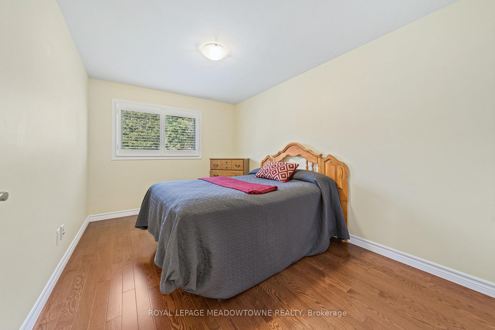 Photo 29 of 57 Dawson Crescent, Halton Hills, Georgetown — HOMEH