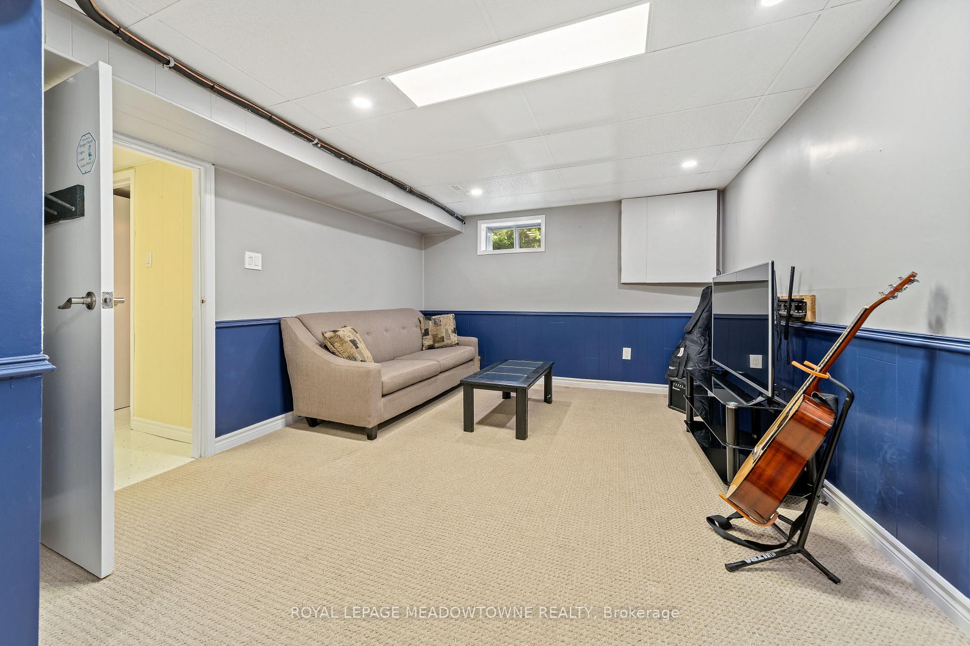 Photo 34 of 57 Dawson Crescent, Halton Hills, Georgetown — HOMEH