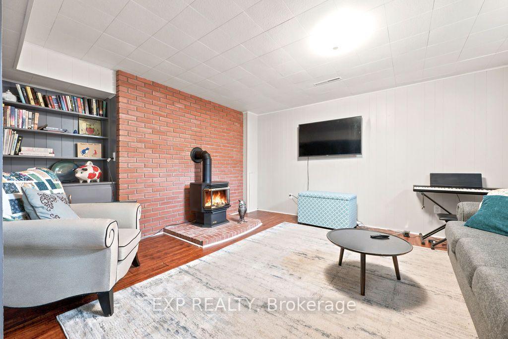 Photo 30 of 101 Grant Boulevard, Renfrew, Renfrew — HOMEH