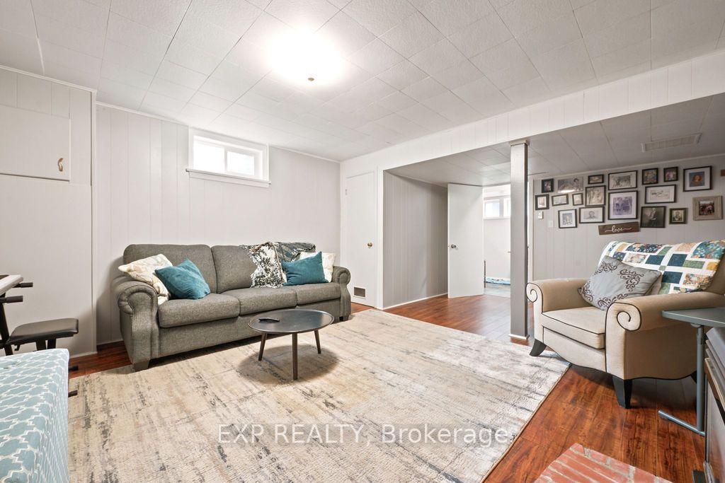 Photo 31 of 101 Grant Boulevard, Renfrew, Renfrew — HOMEH