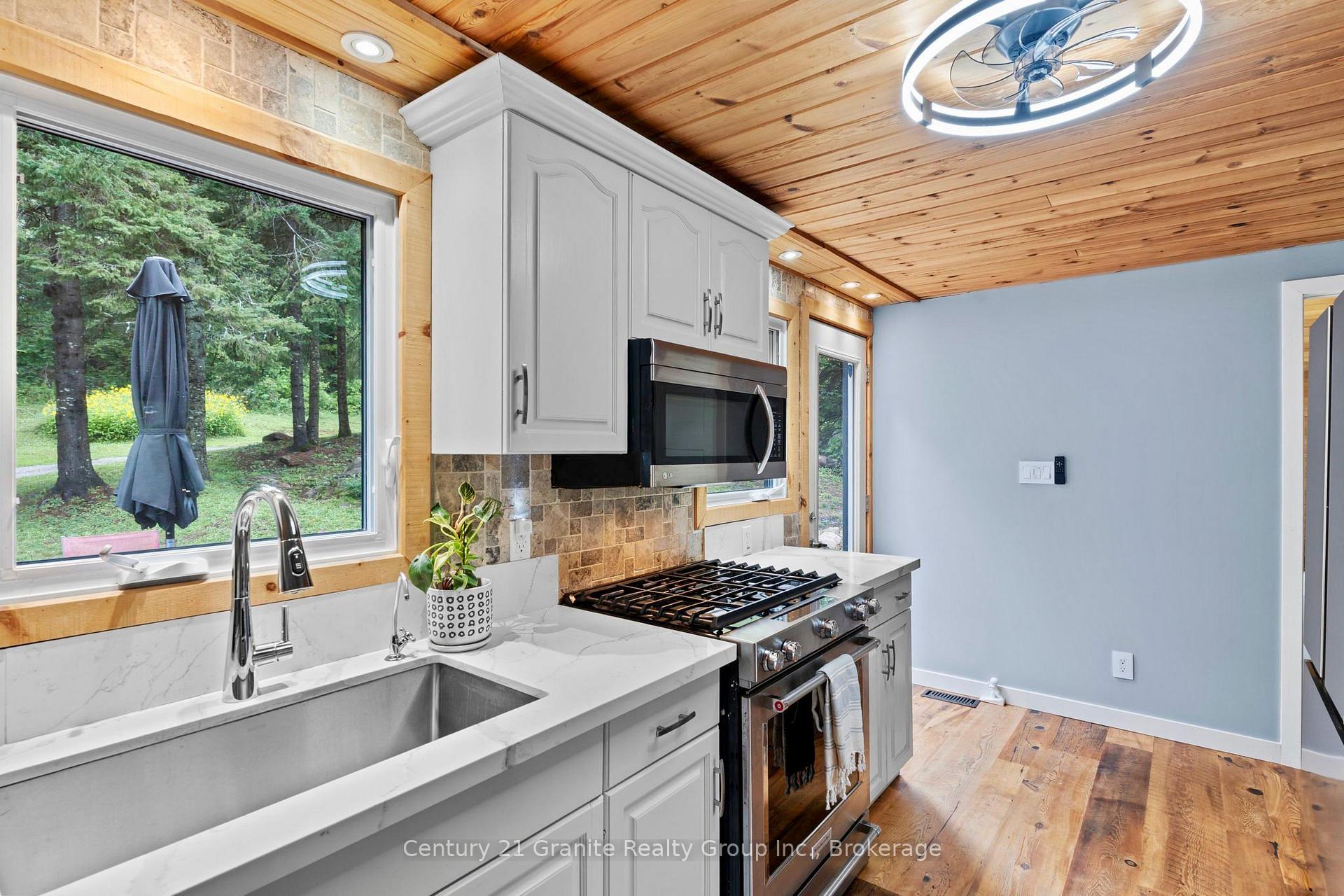 Photo 9 of 1452 Blairhampton Road, Minden Hills, Minden — HOMEH