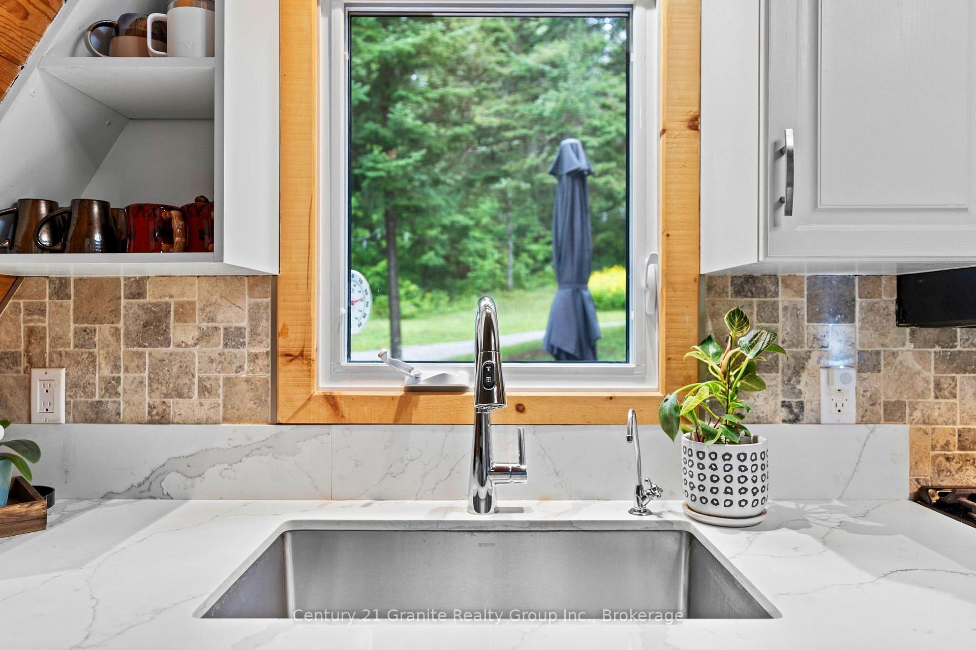Photo 10 of 1452 Blairhampton Road, Minden Hills, Minden — HOMEH