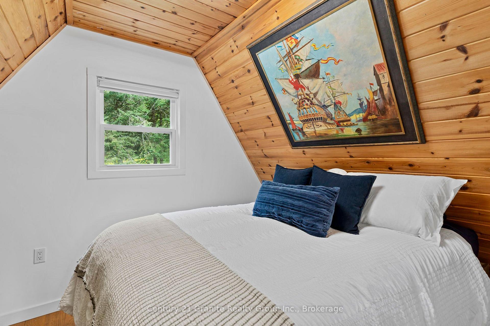 Photo 26 of 1452 Blairhampton Road, Minden Hills, Minden — HOMEH