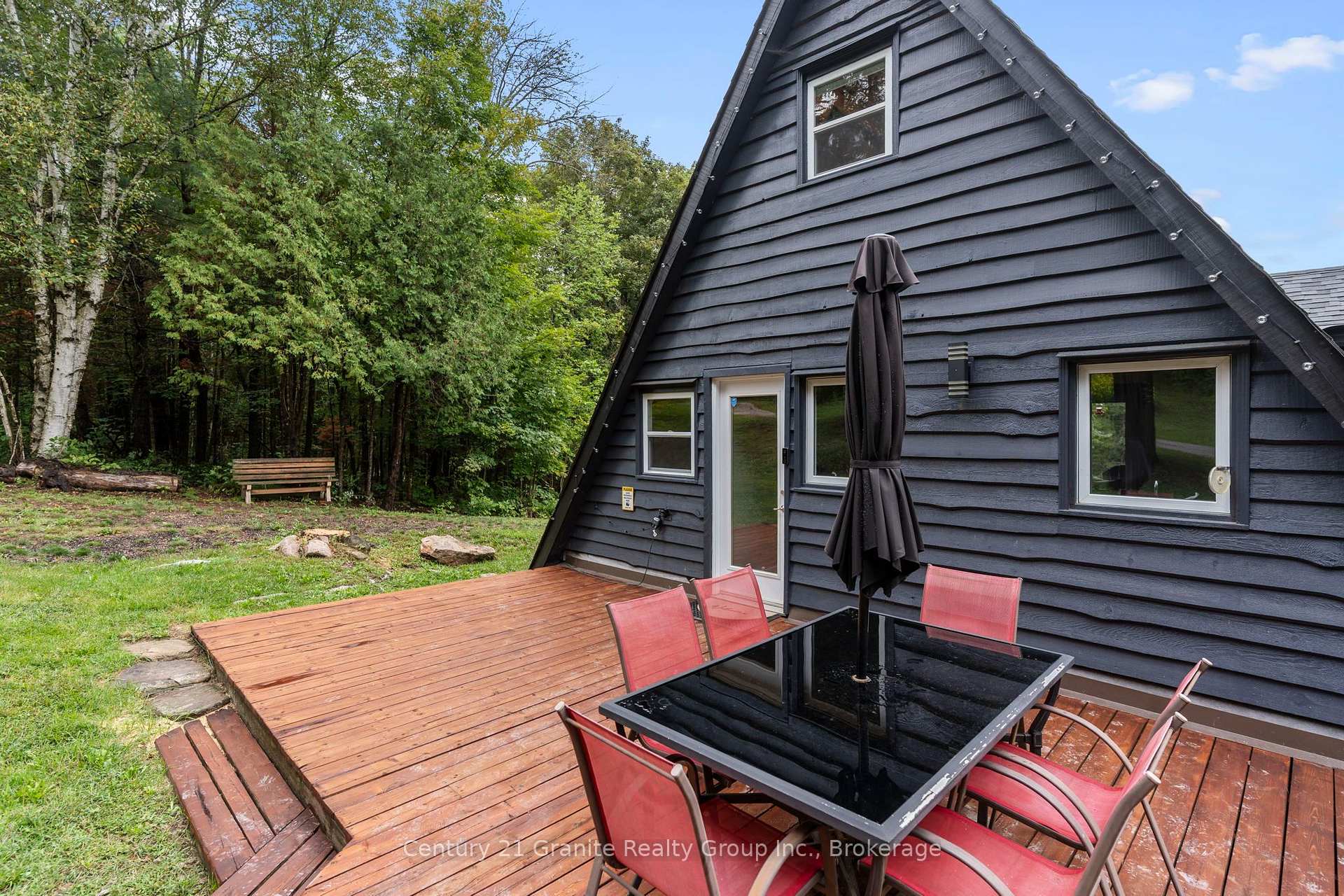 Photo 27 of 1452 Blairhampton Road, Minden Hills, Minden — HOMEH