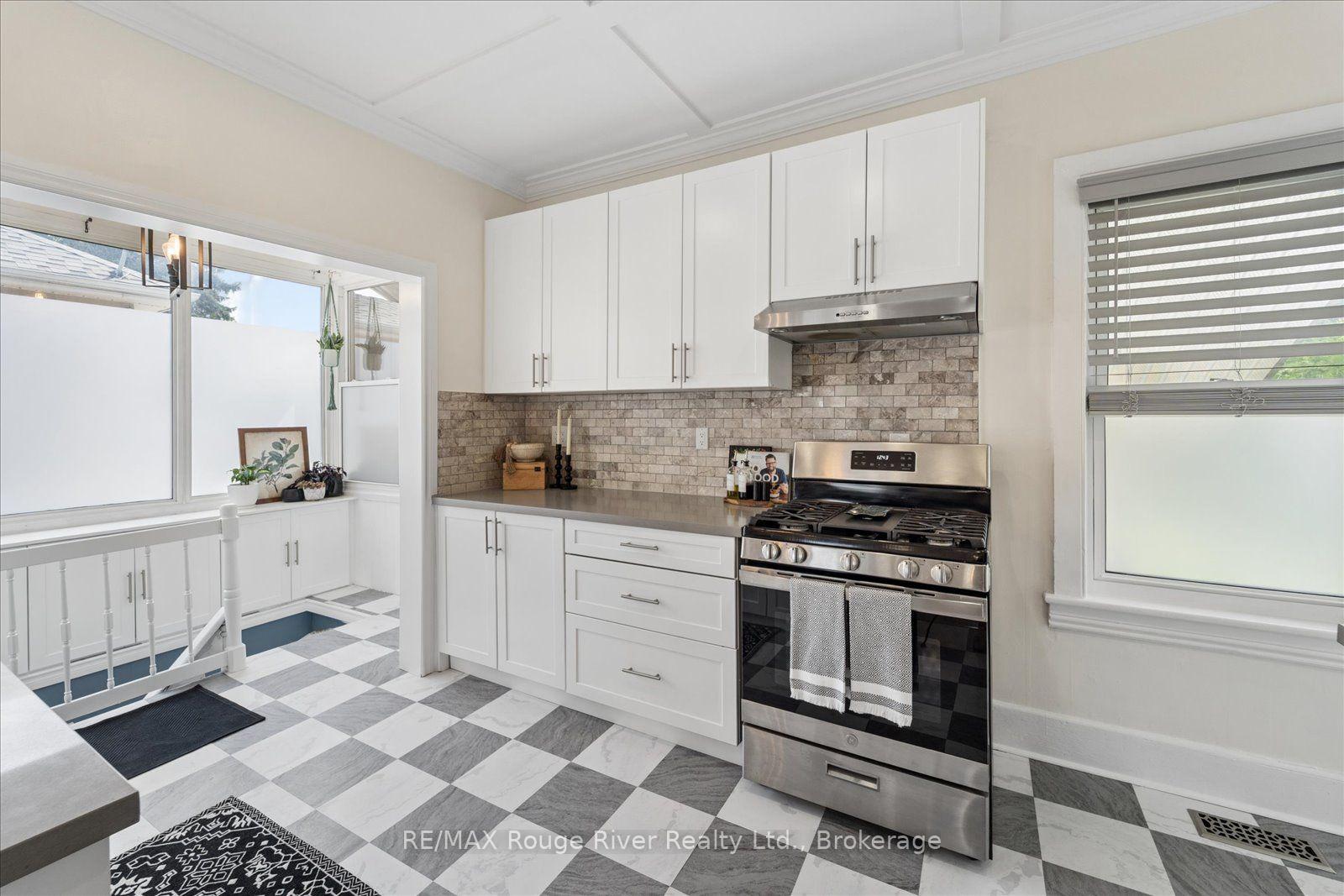 Photo 14 of 65 Church Street, Clarington, Bowmanville — HOMEH