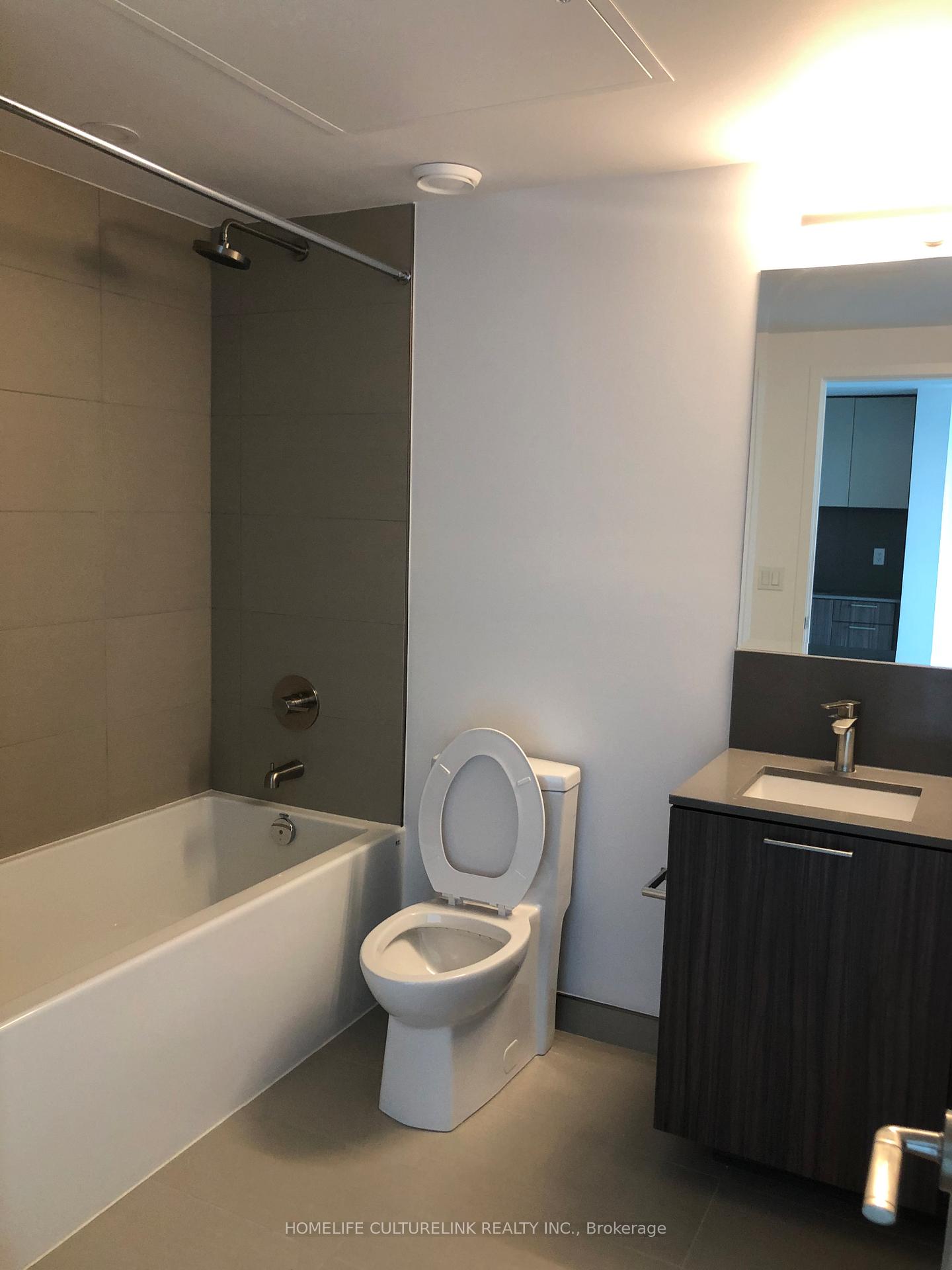Photo 8 of Unit 1201, 19 Western Battery Road, Toronto, Niagara — HOMEH