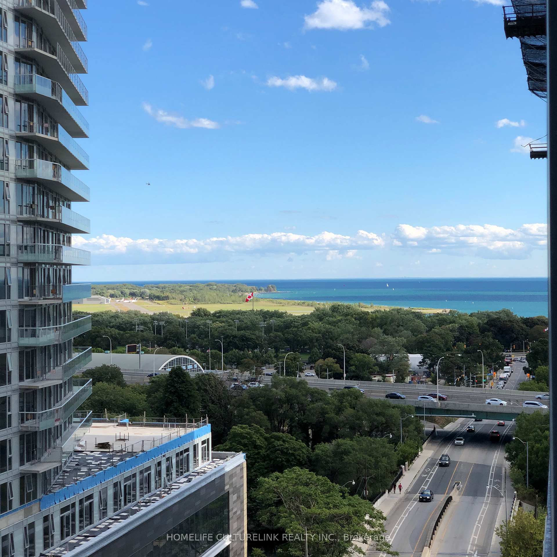 Photo 10 of Unit 1201, 19 Western Battery Road, Toronto, Niagara — HOMEH