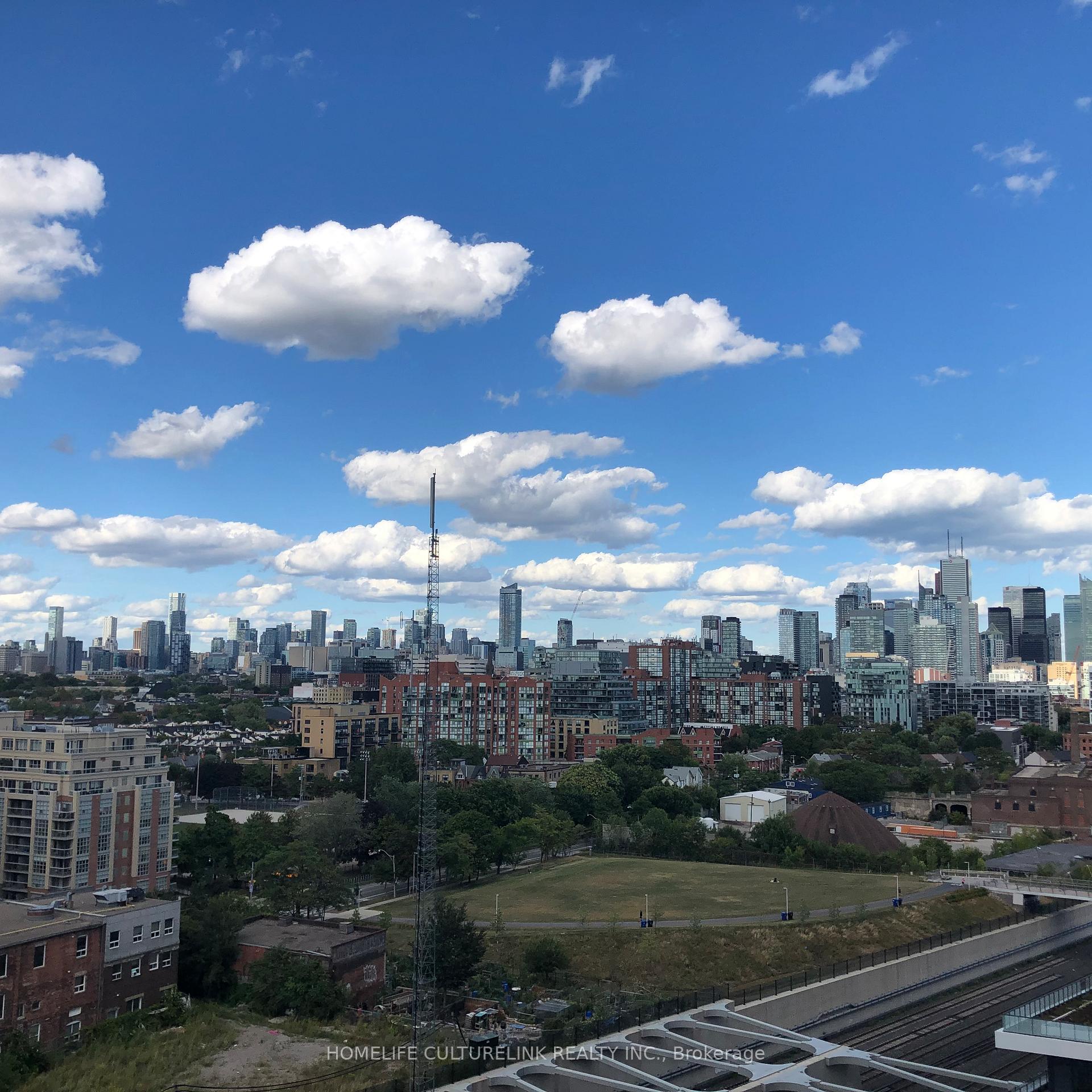 Photo 11 of Unit 1201, 19 Western Battery Road, Toronto, Niagara — HOMEH