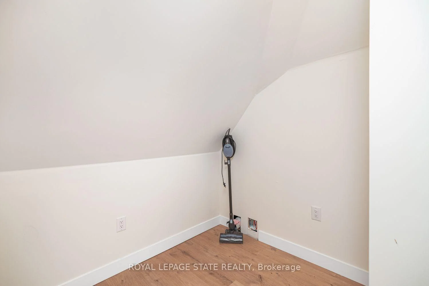Photo 35 of 60 William Street, Hamilton, Landsdale — HOMEH