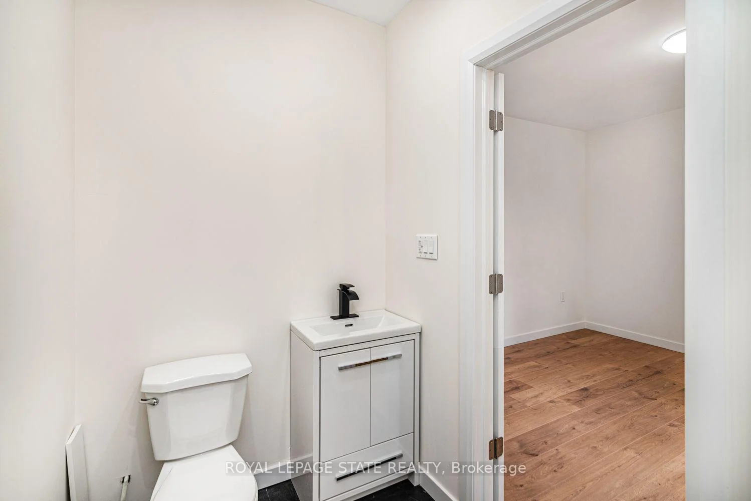 Photo 42 of 60 William Street, Hamilton, Landsdale — HOMEH
