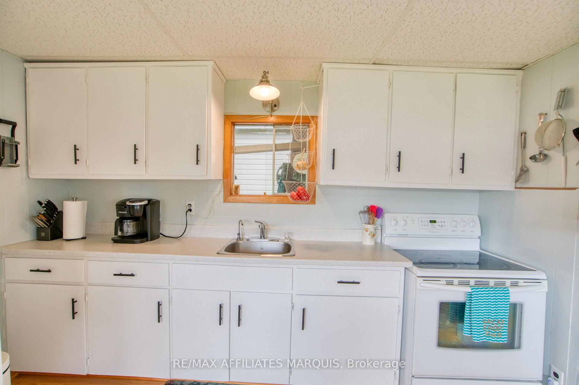 Photo 10 of 54 Thompson Lane, Rideau Lakes, Rideau Lakes (North Crosby) Twp — HOMEH