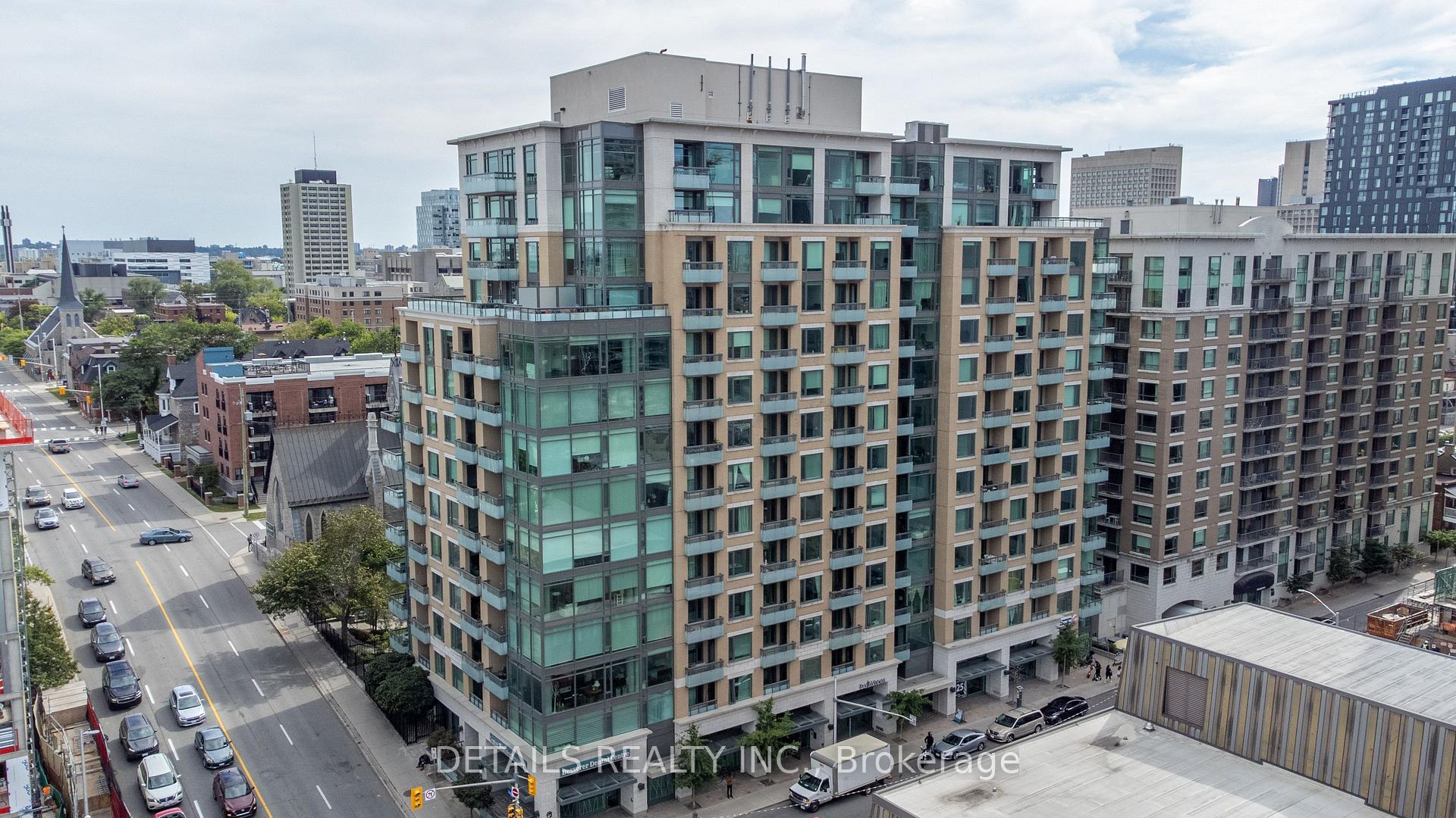 Photo of Unit 607, 238 Besserer Street
