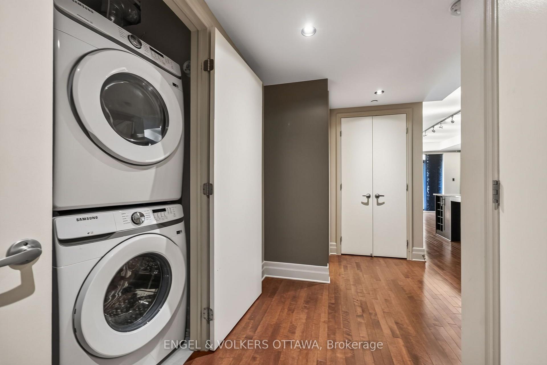 Photo 5 of Unit 209, 808 Bronson Avenue, Ottawa, Dows Lake — HOMEH